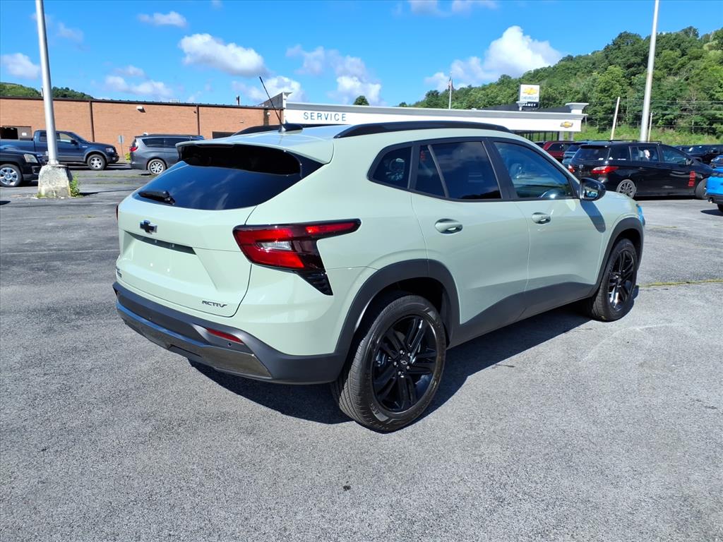 New 2026 Chevrolet Trax Activ SUV