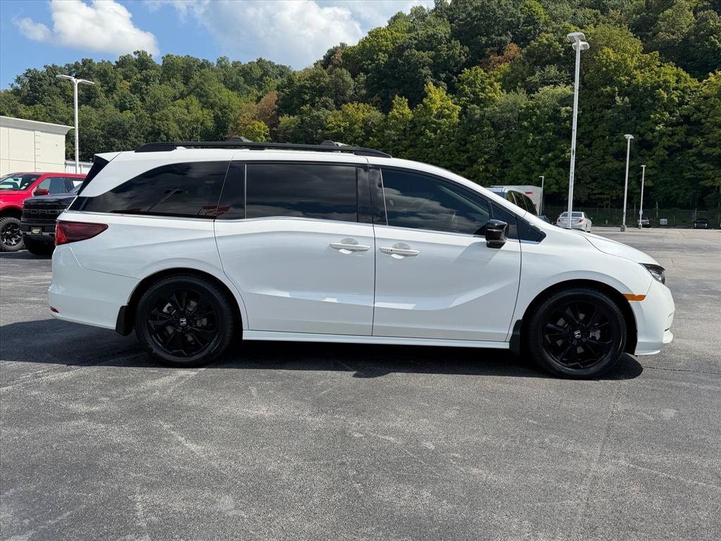 Used 2024 Honda Odyssey Sport Sport Mini-Van