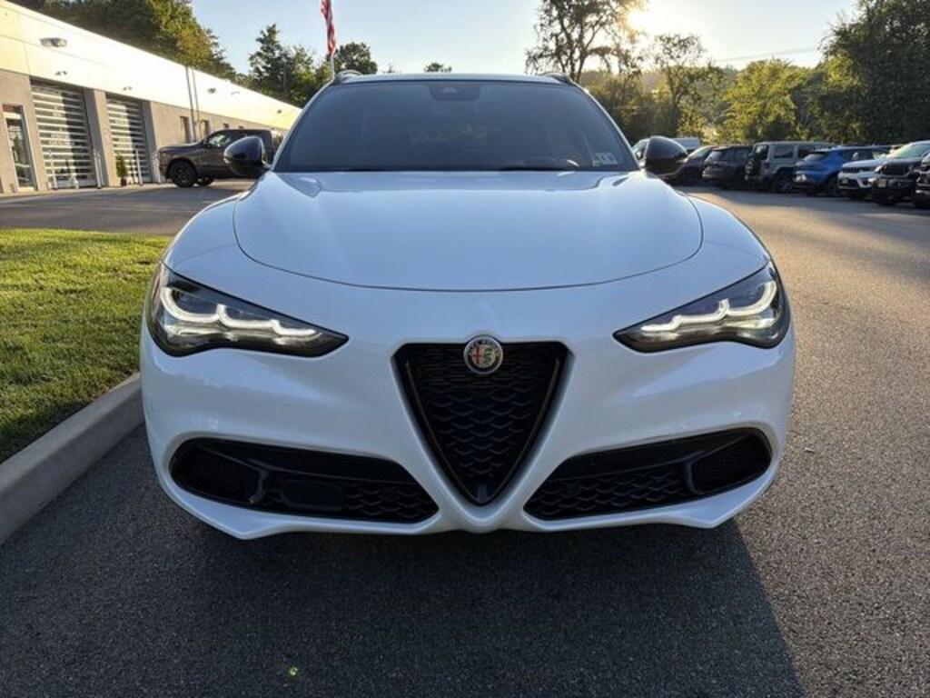 Used 2024 Alfa Romeo Stelvio Veloce SUV
