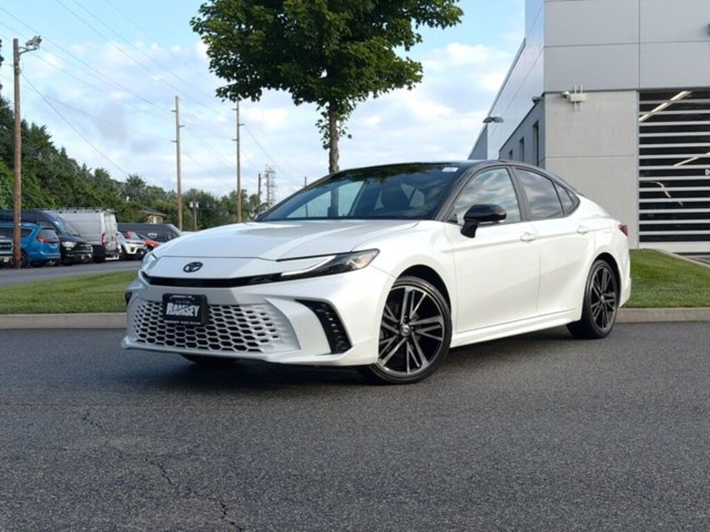 Used 2025 Toyota Camry XSE Sedan