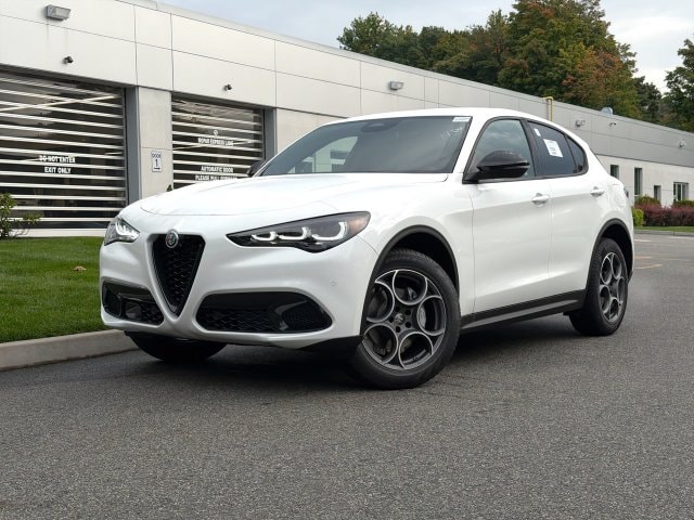 2026 Alfa Romeo Stelvio