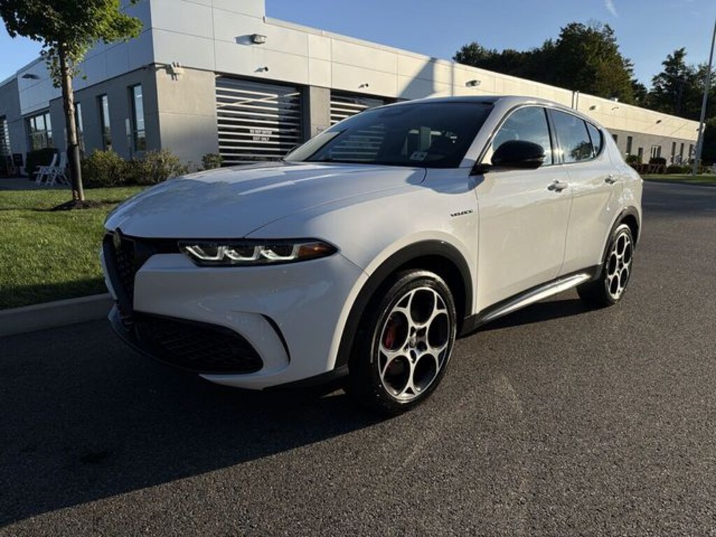 Used 2024 Alfa Romeo Tonale Veloce SUV