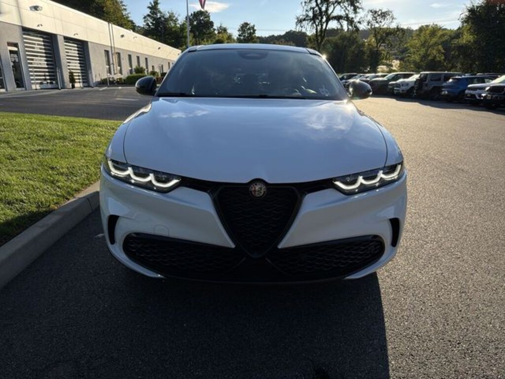 Used 2024 Alfa Romeo Tonale Veloce SUV