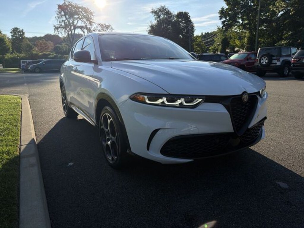 Used 2024 Alfa Romeo Tonale Veloce SUV