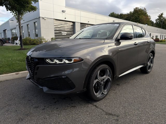 New 2026 Alfa Romeo Tonale SPORT SPECIALE AWD Sport Utility