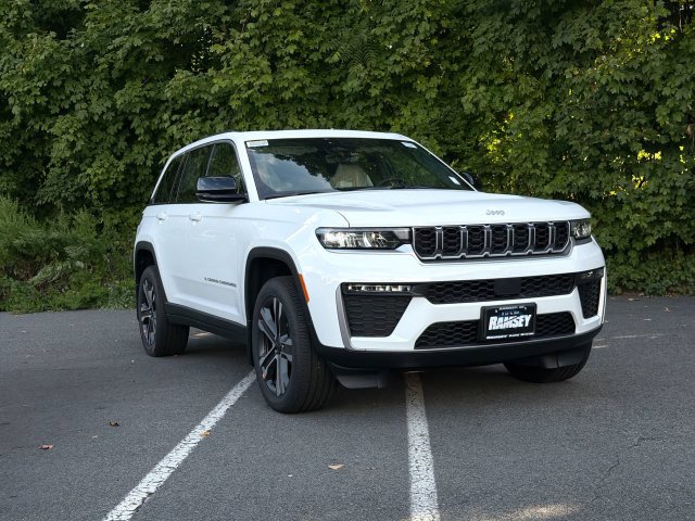 New 2027 Jeep Grand Cherokee LIMITED 4X4 Sport Utility