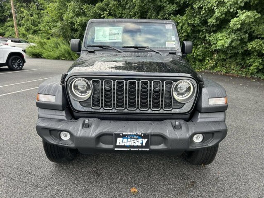 New 2026 Jeep Wrangler 4-DOOR SPORT S Sport Utility