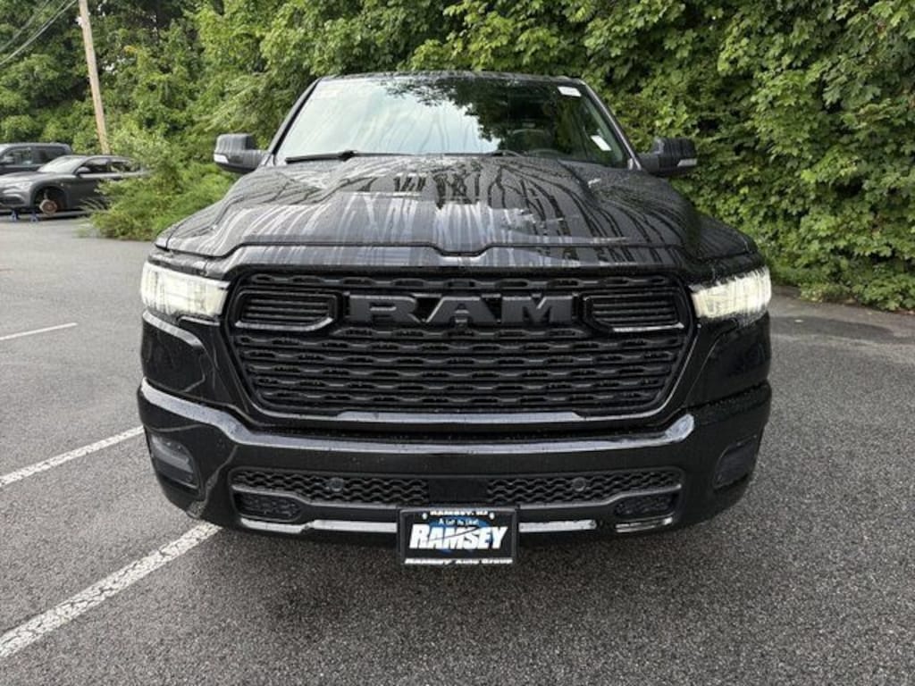 New 2027 Ram 1500 BIG HORN CREW CAB 4X4 5'7 BOX Pickup