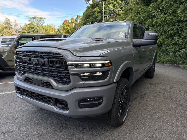 New 2027 Ram 2500 LIMITED CREW CAB 4X4 6'4 BOX Pickup