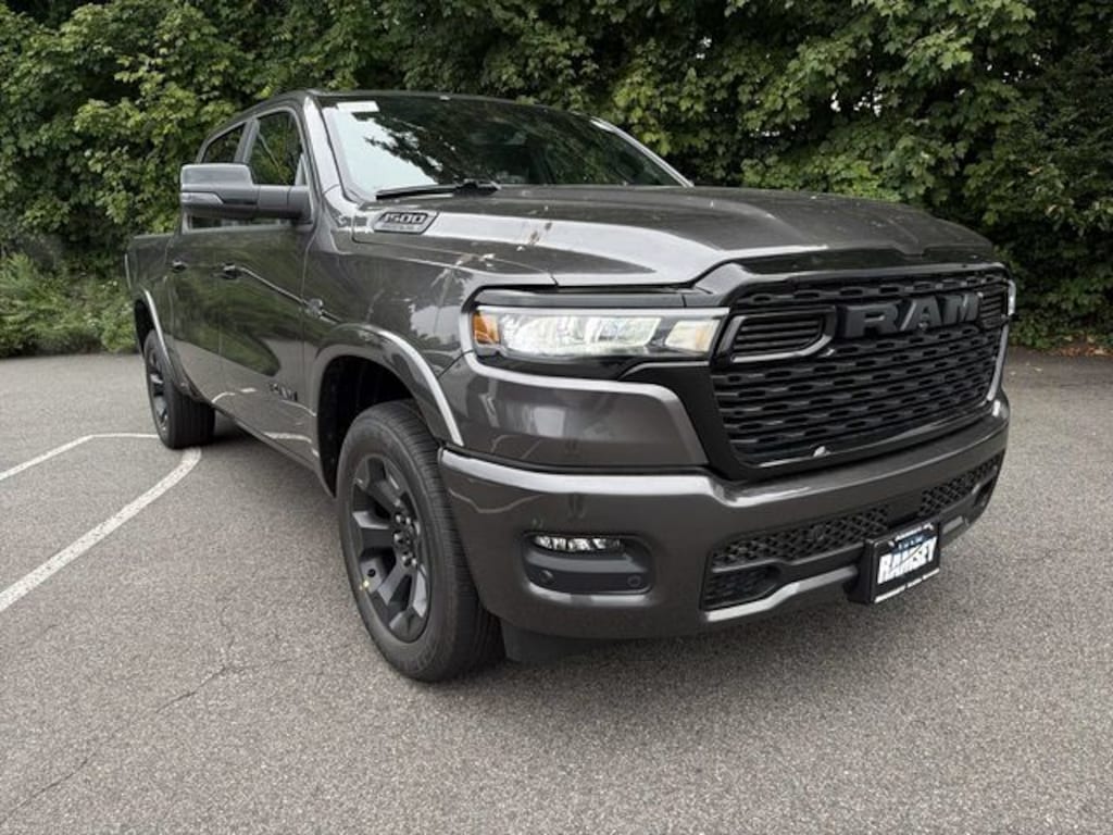 New 2027 Ram 1500 BIG HORN CREW CAB 4X4 5'7 BOX Pickup