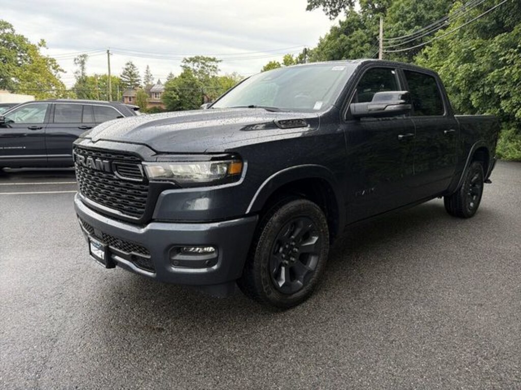 New 2027 Ram 1500 BIG HORN CREW CAB 4X4 5'7 BOX Pickup