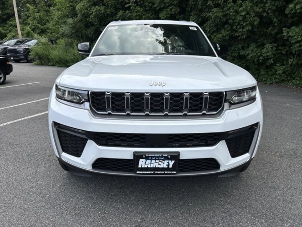 New 2026 Jeep Grand Cherokee L L LIMITED 4X4 Sport Utility