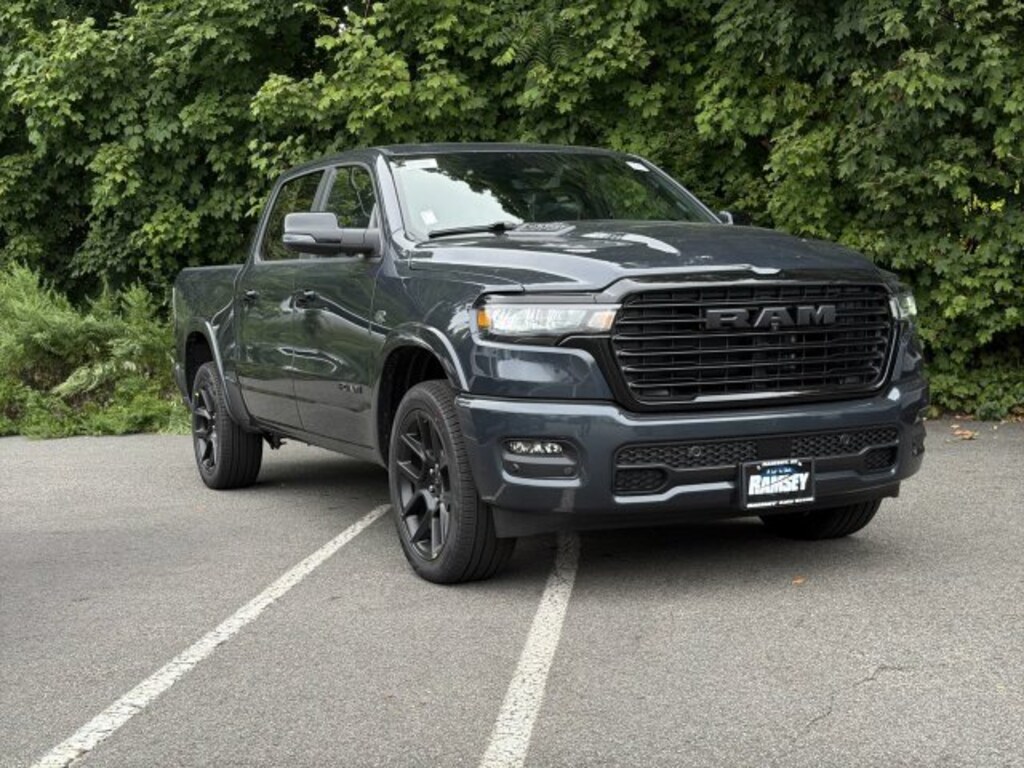 New 2027 Ram 1500 LARAMIE CREW CAB 4X4 5'7 BOX Pickup
