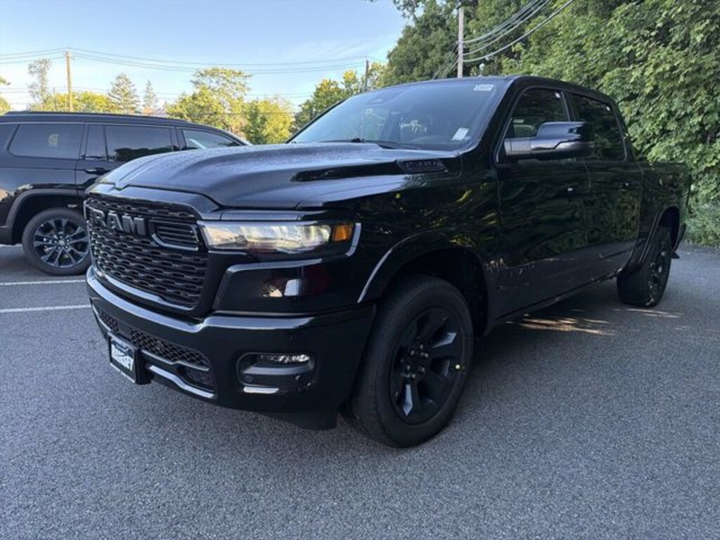New 2027 Ram 1500 BIG HORN CREW CAB 4X4 5'7 BOX Pickup