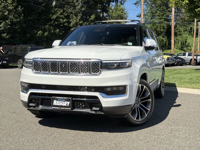2022 Jeep Grand Wagoneer