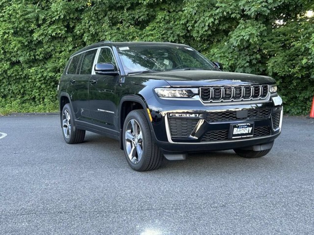 New 2026 Jeep Grand Cherokee L L LIMITED 4X4 Sport Utility