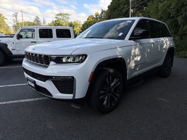 New 2027 Jeep Grand Cherokee LIMITED 4X4 Sport Utility