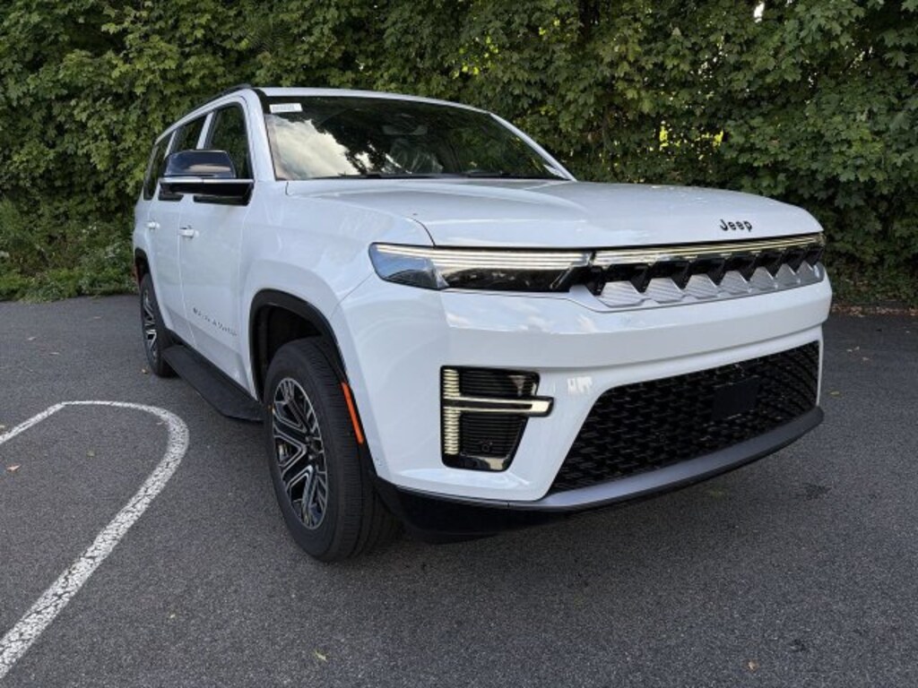 New 2026 Jeep Grand Wagoneer 4X4 Sport Utility