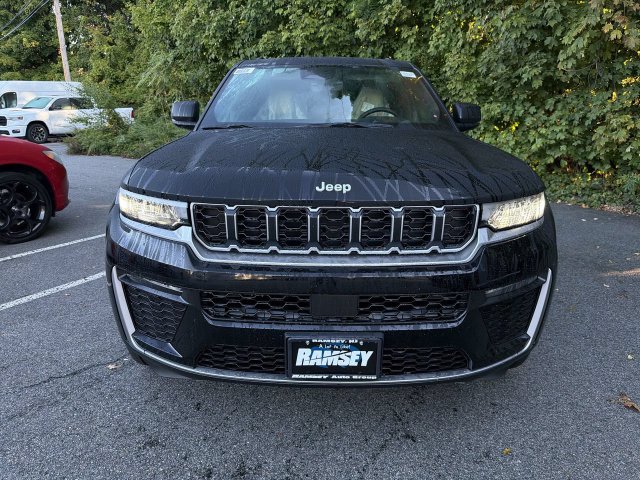 New 2027 Jeep Grand Cherokee LIMITED 4X4 Sport Utility