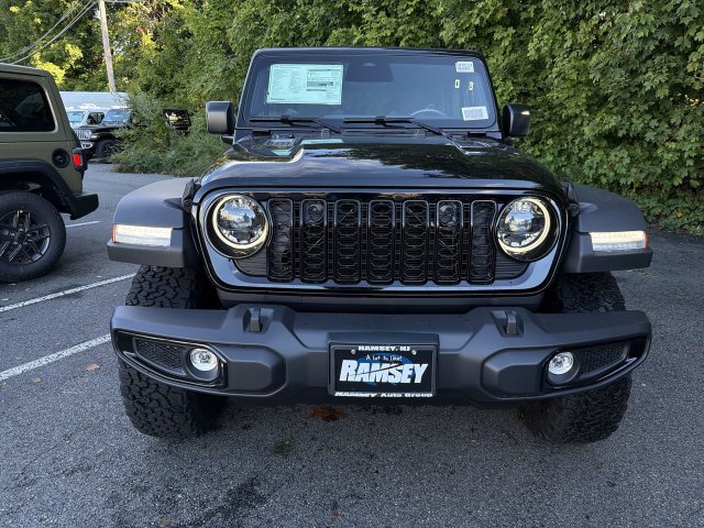 New 2027 Jeep Wrangler 4-DOOR WILLYS Sport Utility