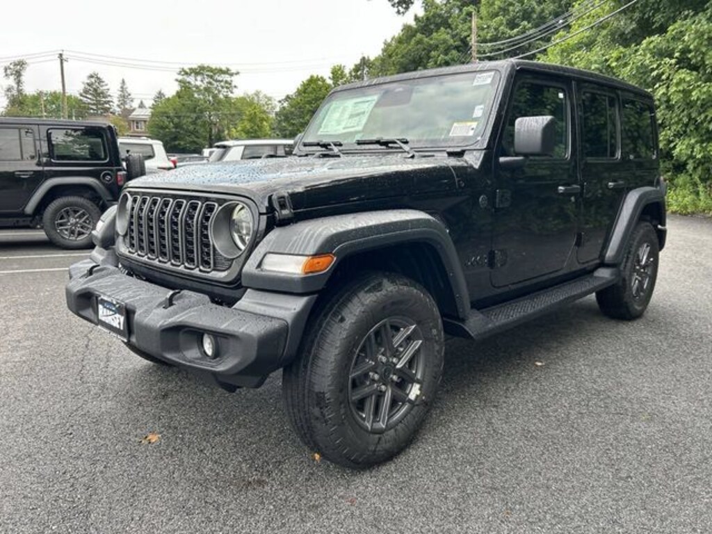 New 2026 Jeep Wrangler 4-DOOR SPORT S Sport Utility