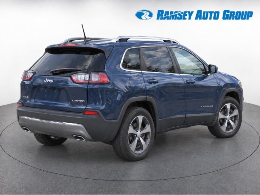 Used 2019 Jeep Cherokee Limited 4x4 SUV