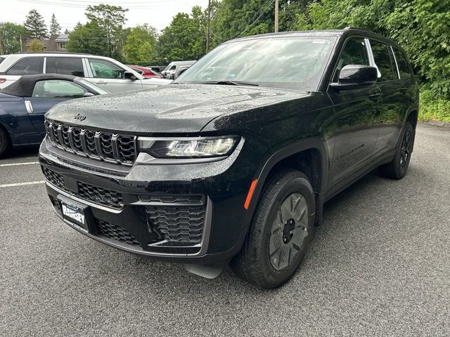 New 2026 Jeep Grand Cherokee L L LAREDO ALTITUDE 4X4 Sport Utility