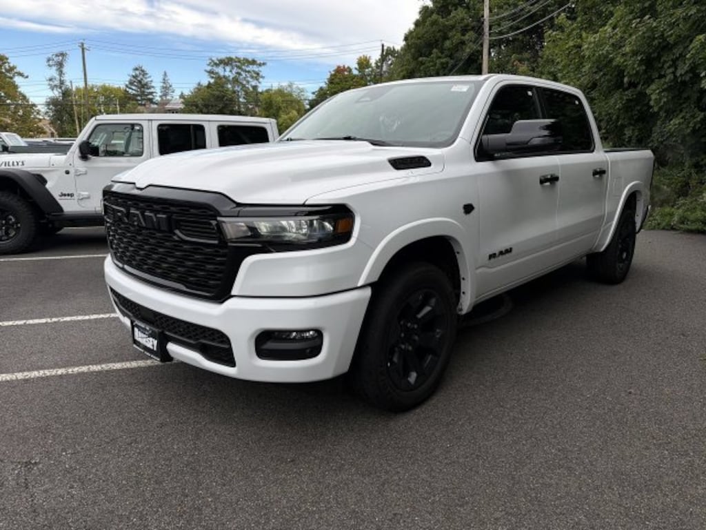 New 2027 Ram 1500 BIG HORN CREW CAB 4X4 5'7 BOX Pickup