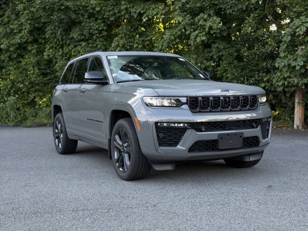 New 2027 Jeep Grand Cherokee Limited Reserve Sport Utility