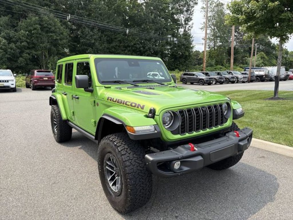 Used 2025 Jeep Wrangler Rubicon SUV