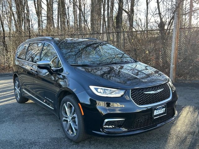 2026 Chrysler Pacifica Pinnacle