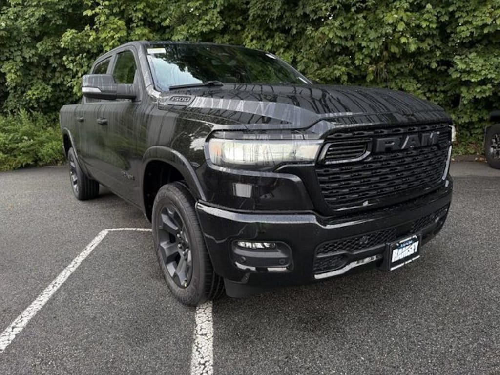 New 2027 Ram 1500 BIG HORN CREW CAB 4X4 5'7 BOX Pickup
