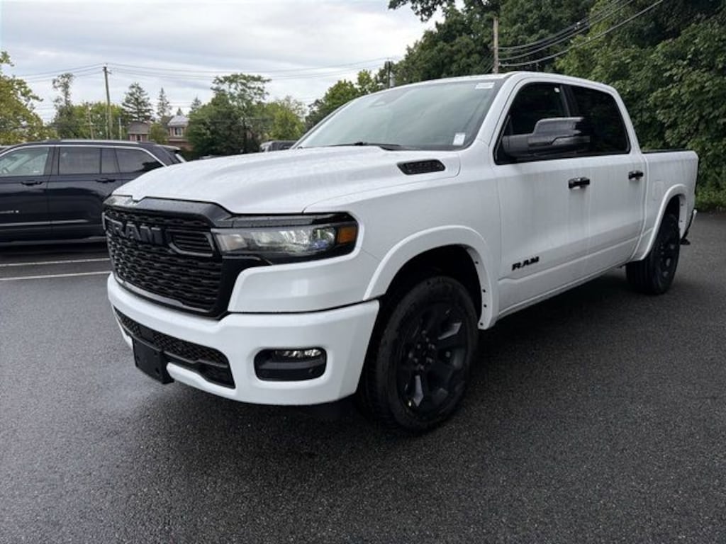 New 2027 Ram 1500 BIG HORN CREW CAB 4X4 5'7 BOX Pickup