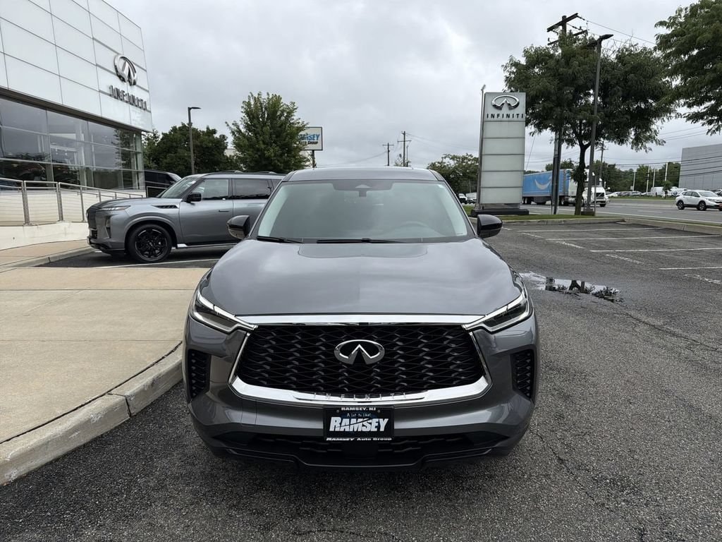 Certified 2025 INFINITI QX60 PURE SUV