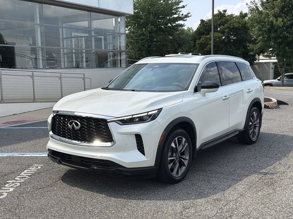 Certified 2023 INFINITI QX60 LUXE SUV