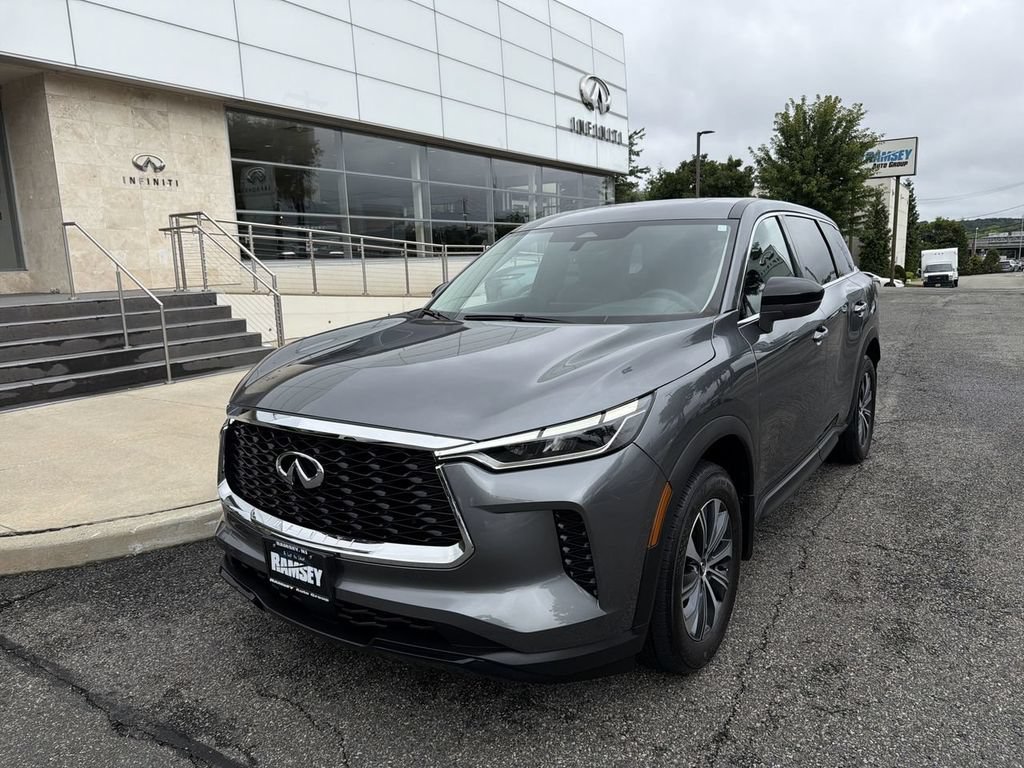 Certified 2025 INFINITI QX60 PURE SUV