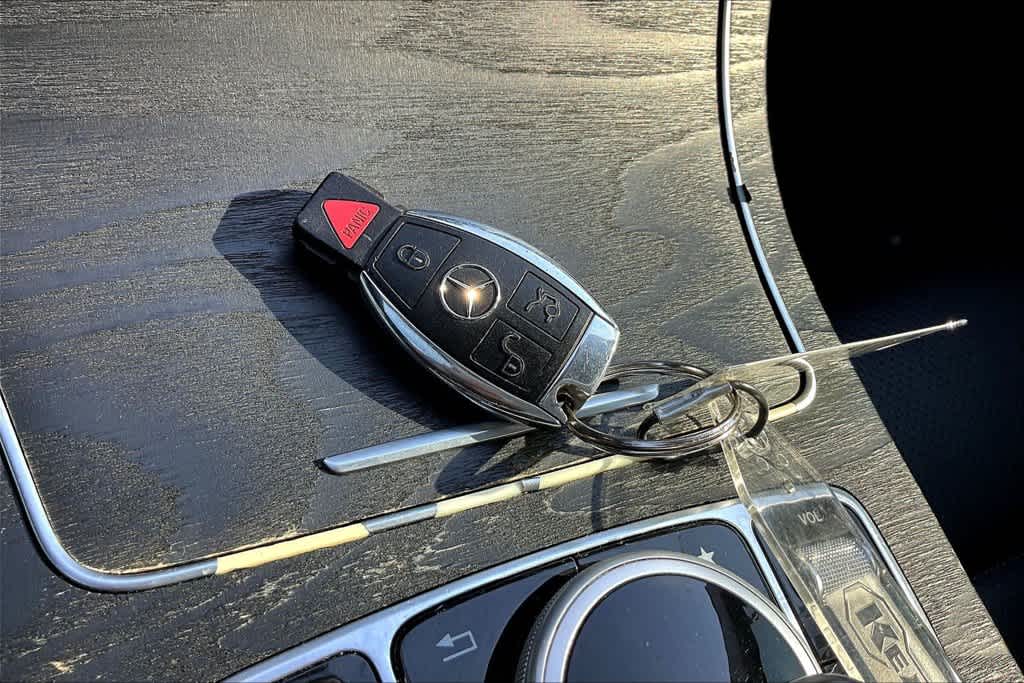 2016 Mercedes-Benz C-Class