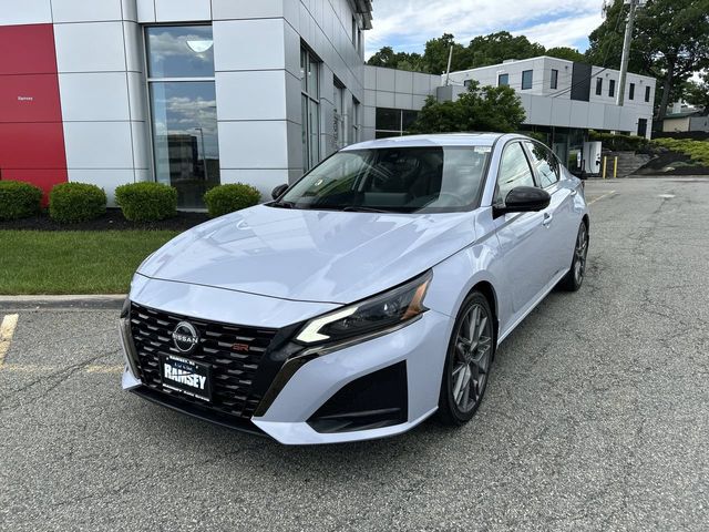 Certified 2023 Nissan Altima 2.0 SR Sedan