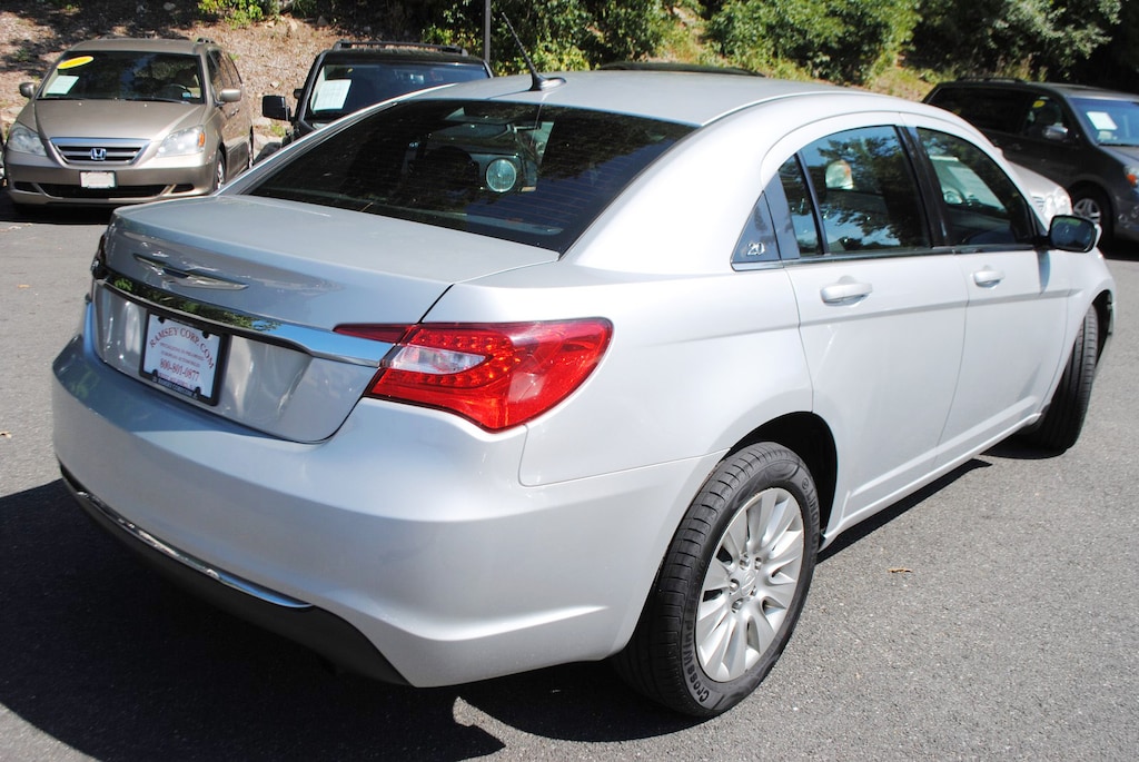 Used 2012 Chrysler 200 LX 2.4 Sedan