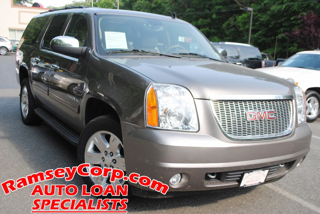 Used 2012 GMC Yukon XL 1500 SLT 4WD 5.3 SUV