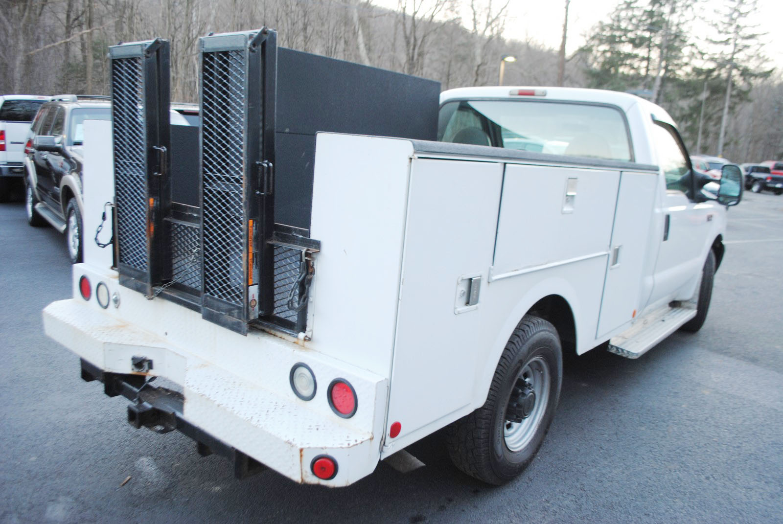 Used 2004 Ford F-250 XL 5.4 Truck Regular Cab