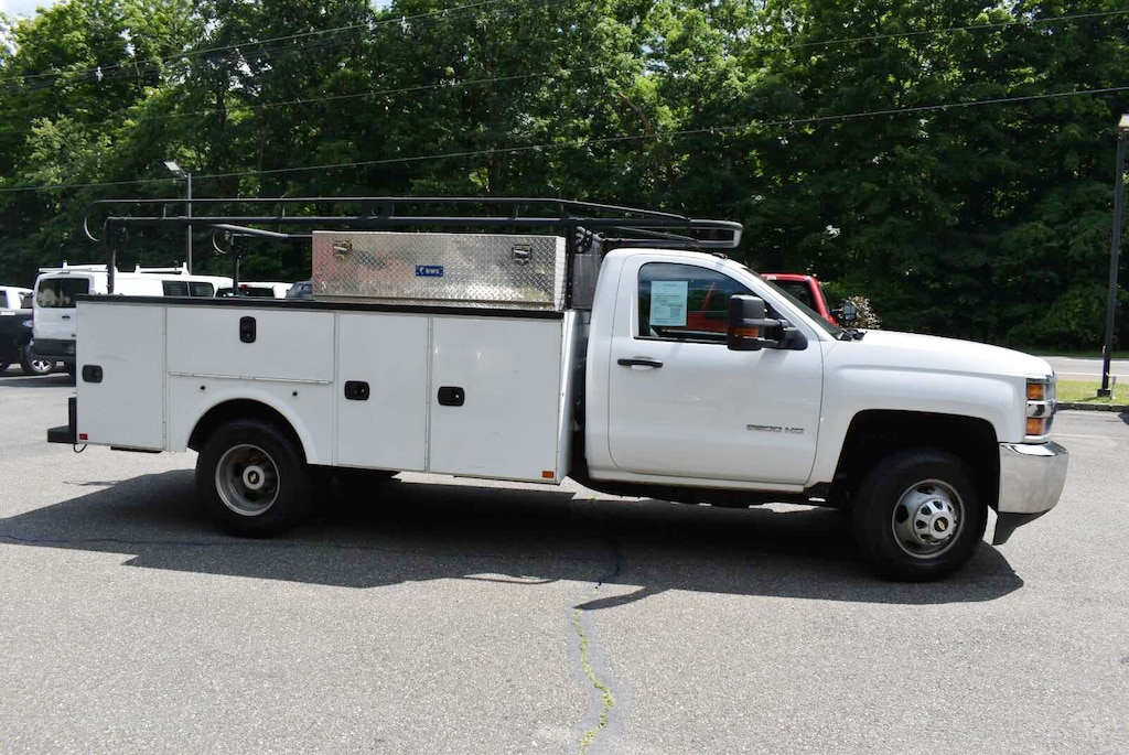 Certified 2018 Chevrolet Silverado 3500HD Chassis WT Truck Regular Cab