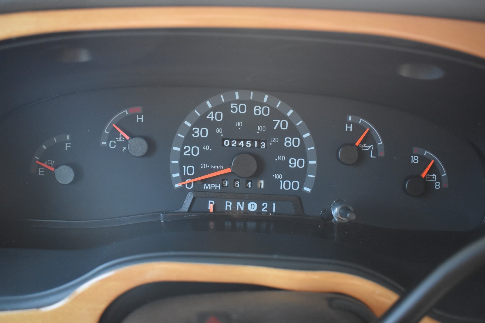 2002 Ford Econoline - Photo 58