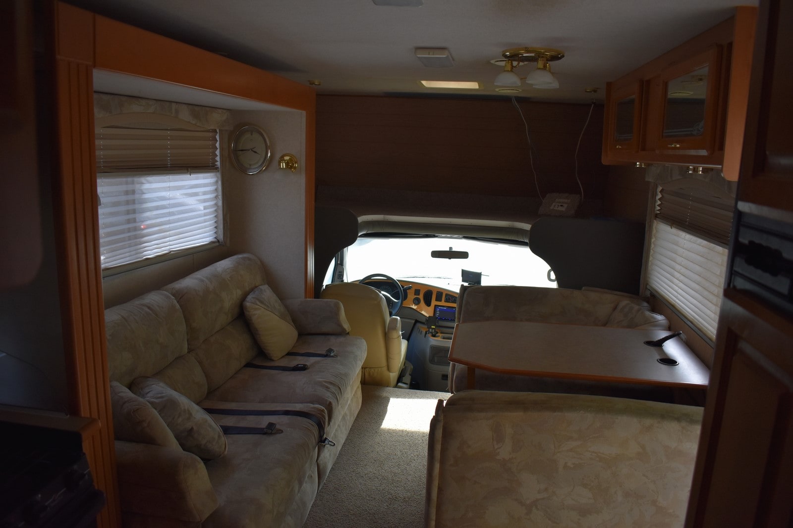 2002 Ford Econoline - Photo 16