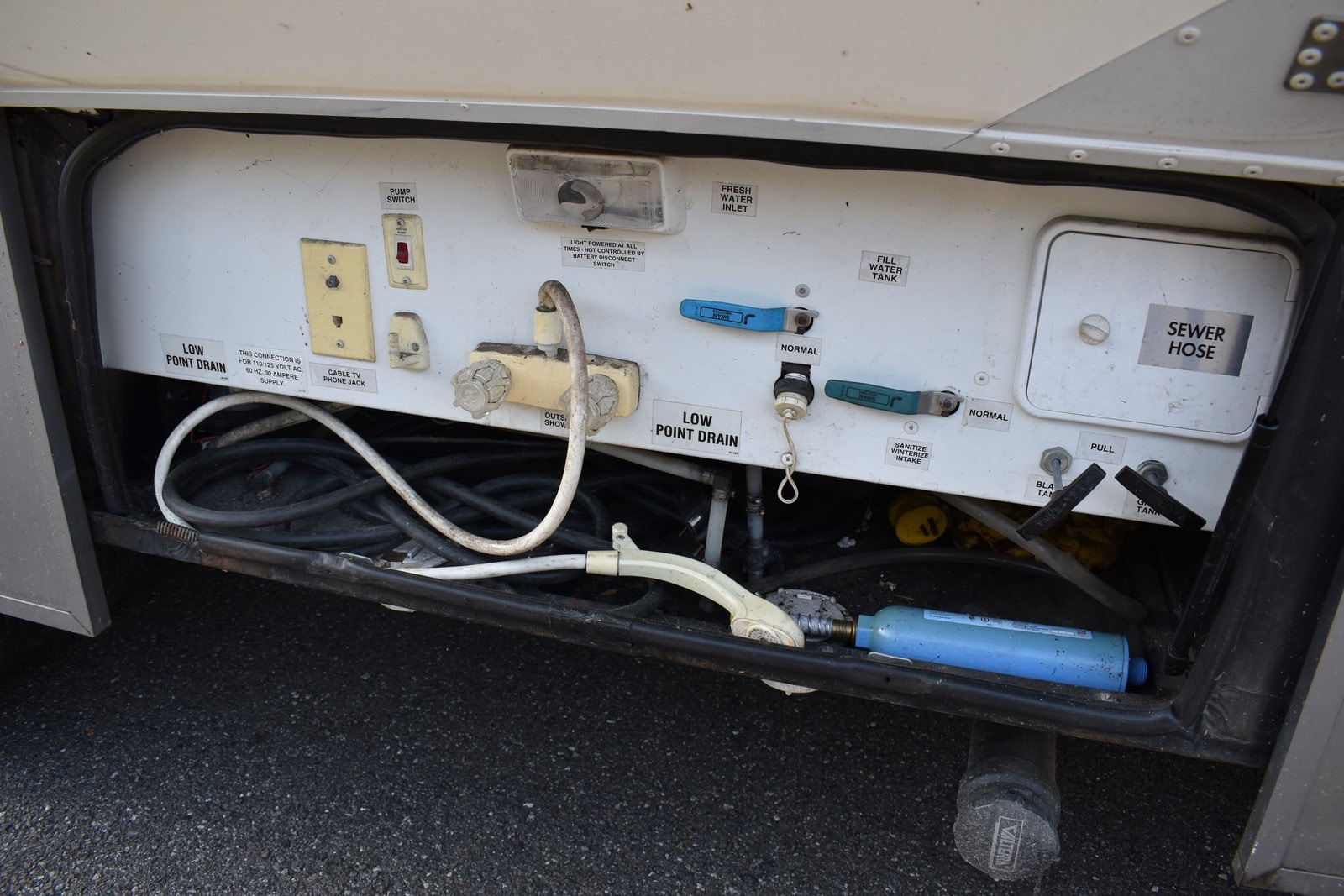 2002 Ford Econoline - Photo 85
