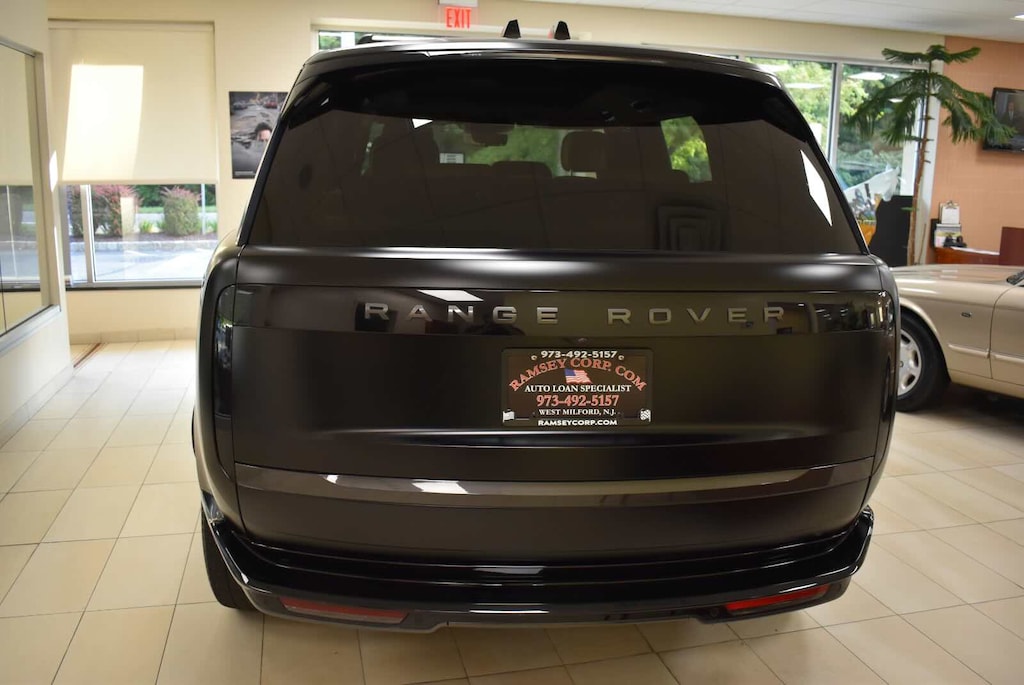 Certified 2023 Land Rover Range Rover P530 SE 7 Seat SUV