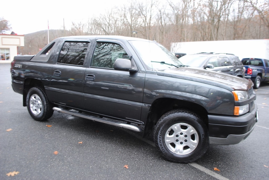 Used 2004 Chevrolet Avalanche 1500 5.3 Truck Crew Cab