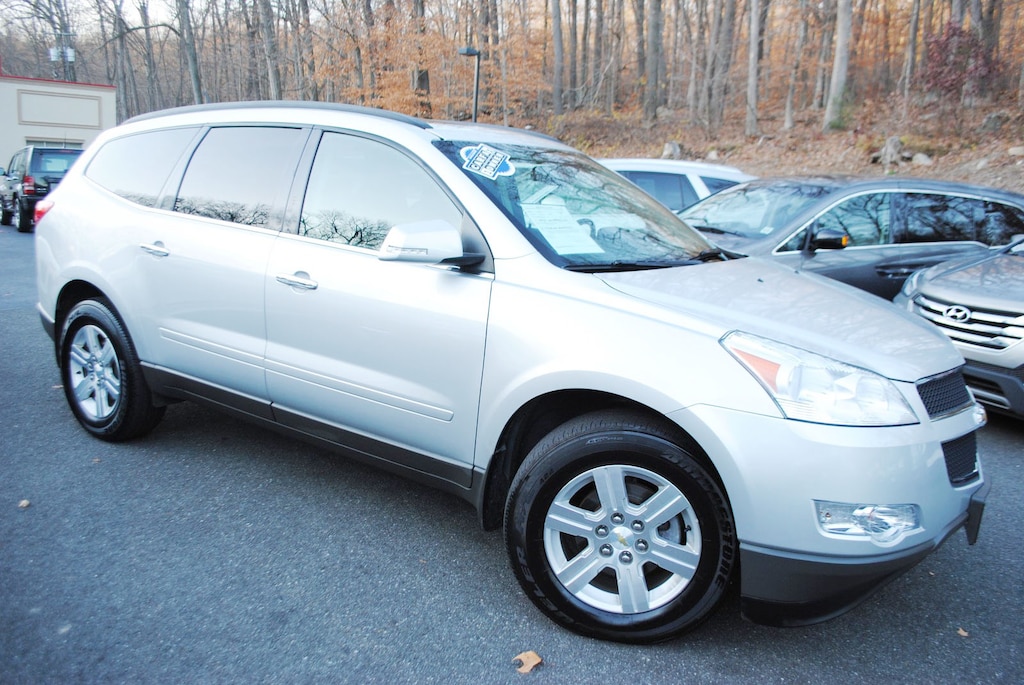 Used 2010 Chevrolet Traverse LT 3.6 SUV