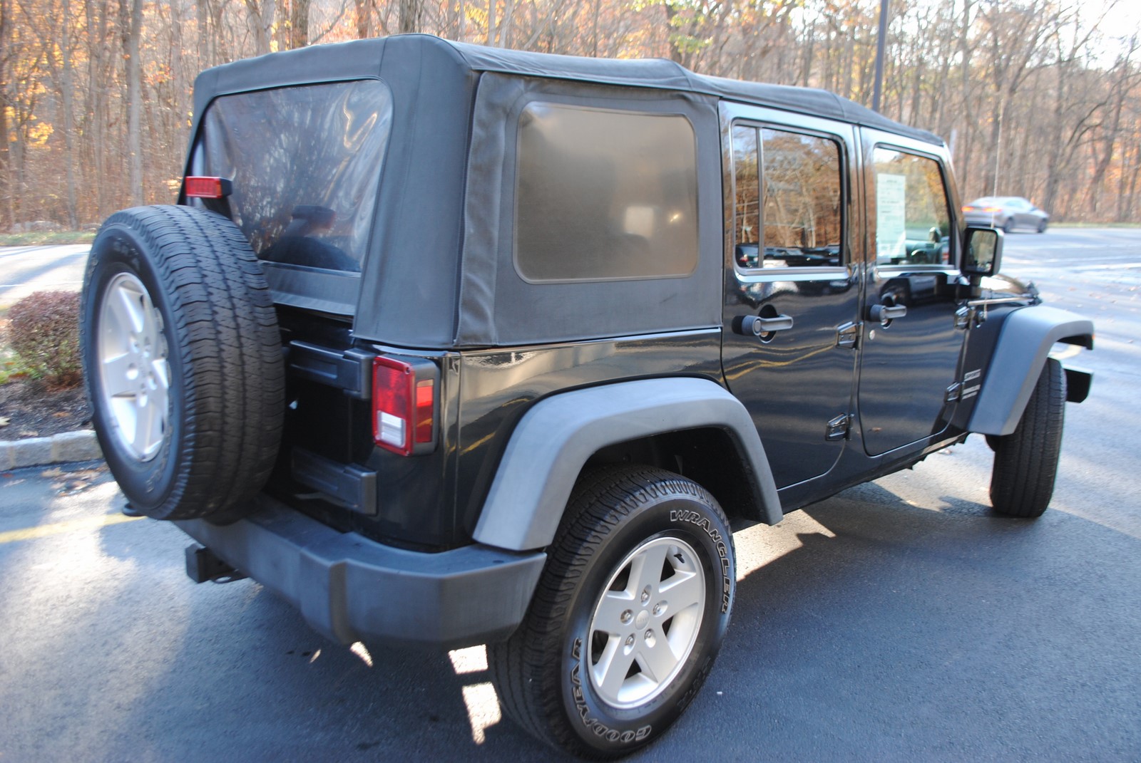 Used 2010 Jeep Wrangler Unlimited Sport 3.8 SUV
