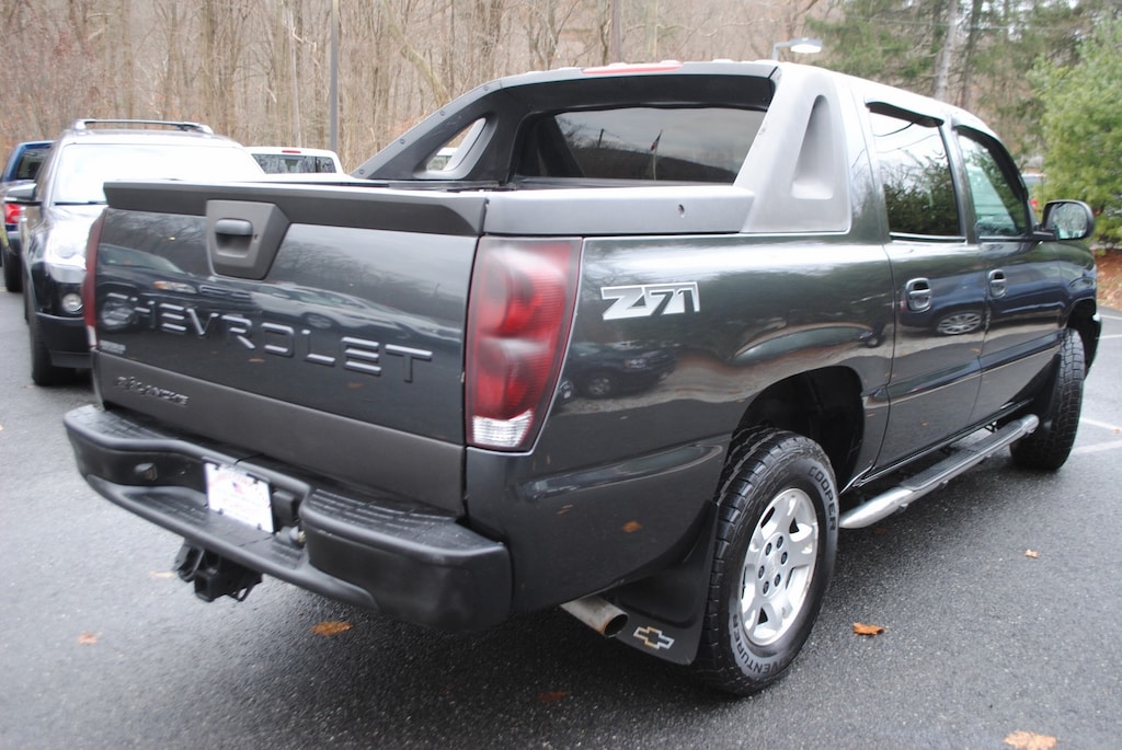 Used 2004 Chevrolet Avalanche 1500 5.3 Truck Crew Cab
